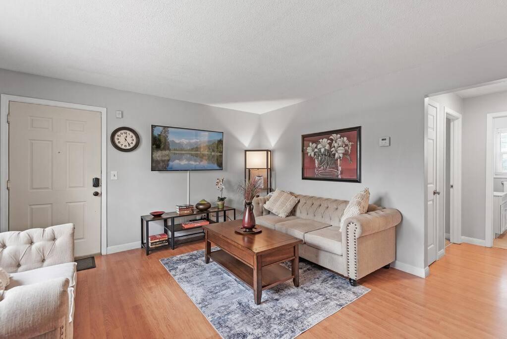 Tranquil 2Br Apt Mpls - 8075 Apt 3 Minneapolis Extérieur photo