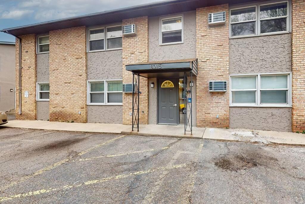 Tranquil 2Br Apt Mpls - 8075 Apt 3 Minneapolis Extérieur photo